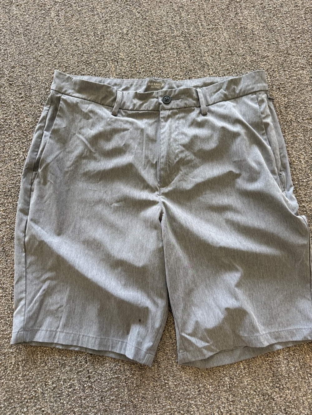 Old Navy Gray Men's Flat-Front Casual Shorts